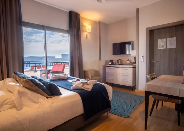 Kyriad Prestige Lyon Est - Saint Priest Eurexpo Hotel And Spa